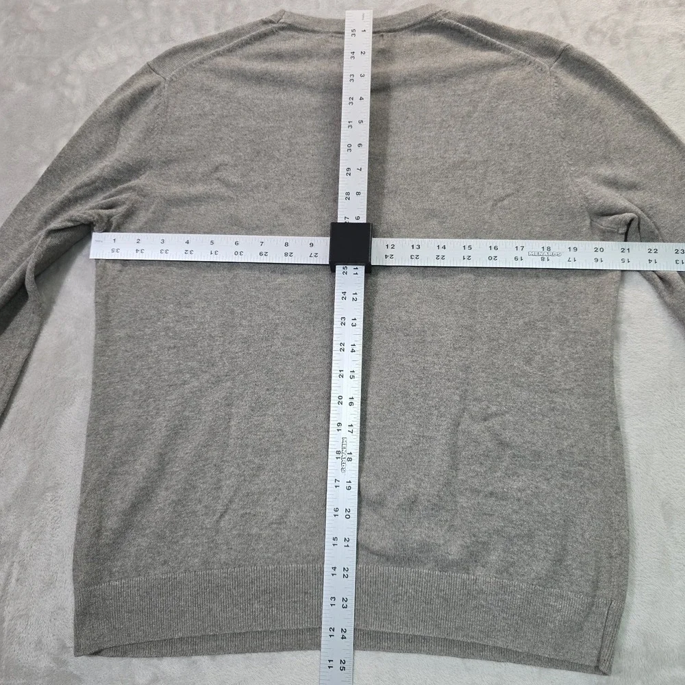 BANANA REPUBLIC Mens Medium Premium Luxe Yarn Crew Neck Gray Sweater